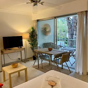 5 Minutes Cannes Et Plages, Terrasse, Piscine Vallauris